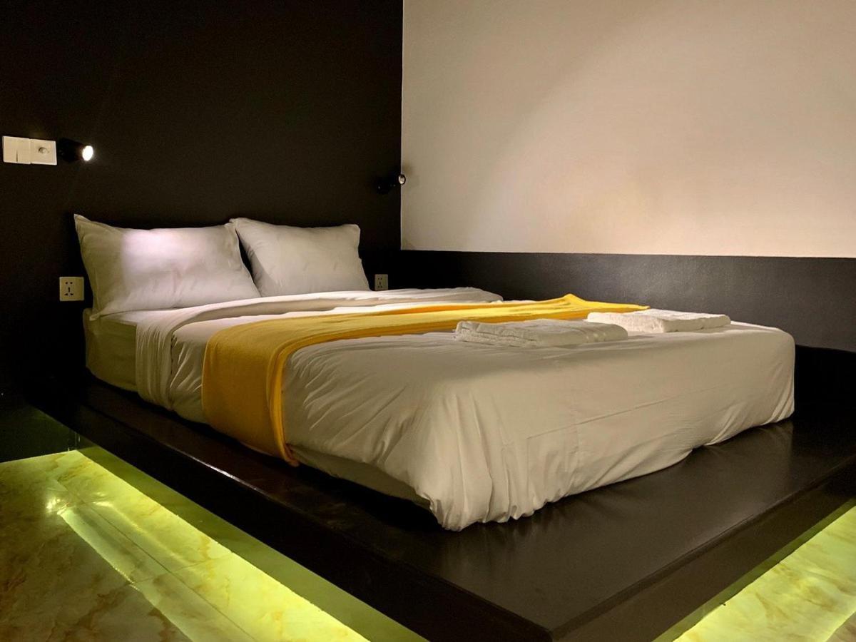 The Hive Hotel Siem Reap Exterior foto
